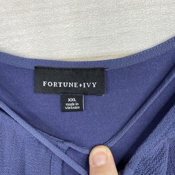 Fortune + Ivy Stitch Fix Women 2XL Top Blue Short Cuffed Sleeve Stretch V Neck - Picture 4 of 9